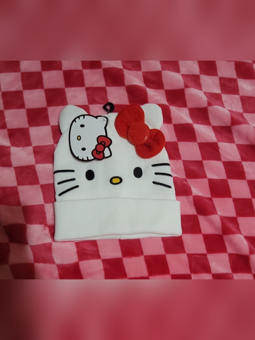 Sanrio Hello Kitty White Beanie with Red Bow Accent